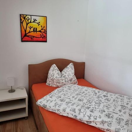 Ferienwohnung Editha Mit Wintergarten Katzow Ngoại thất bức ảnh